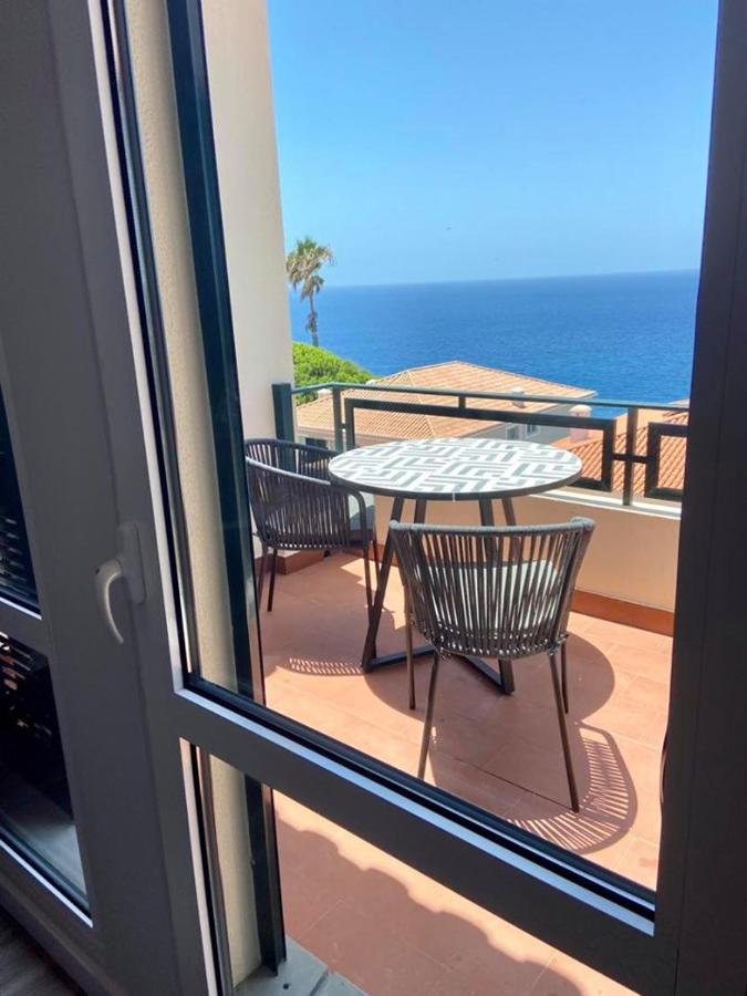 Ocean Cliffs Apartments Фуншал Екстериор снимка