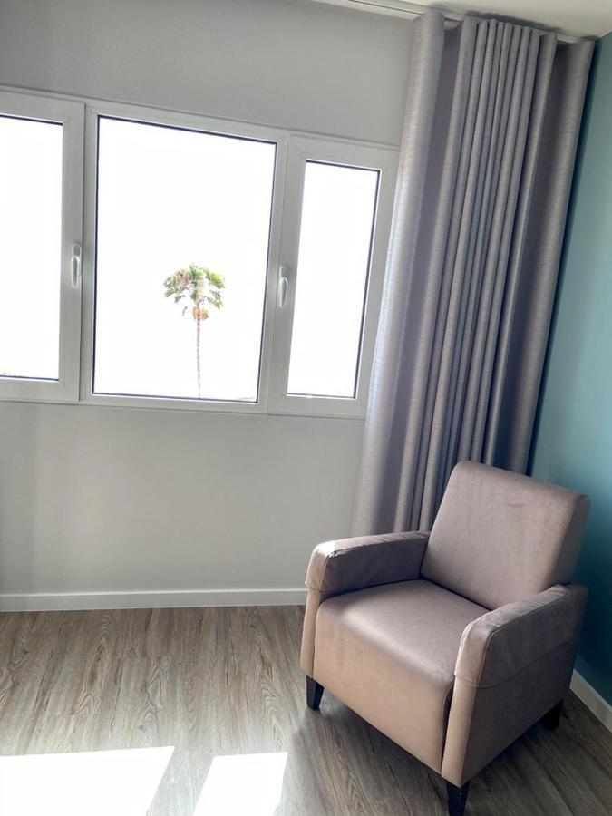 Ocean Cliffs Apartments Фуншал Екстериор снимка