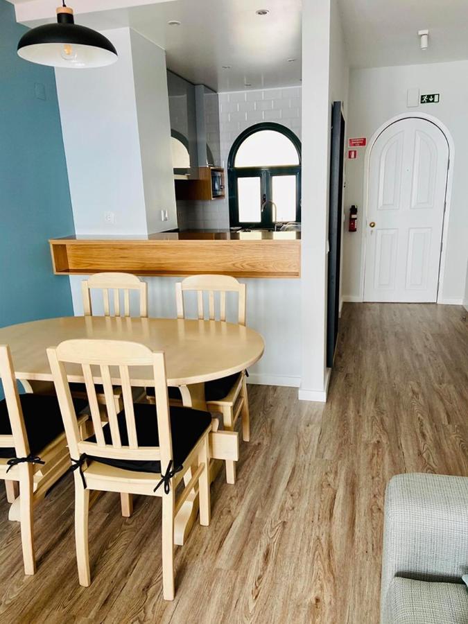 Ocean Cliffs Apartments Фуншал Екстериор снимка