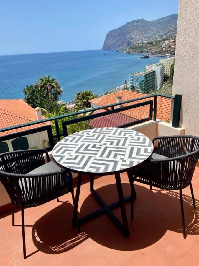 Ocean Cliffs Apartments Фуншал Екстериор снимка