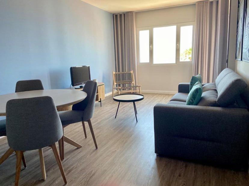 Ocean Cliffs Apartments Фуншал Екстериор снимка