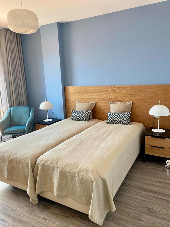 Ocean Cliffs Apartments Фуншал Екстериор снимка