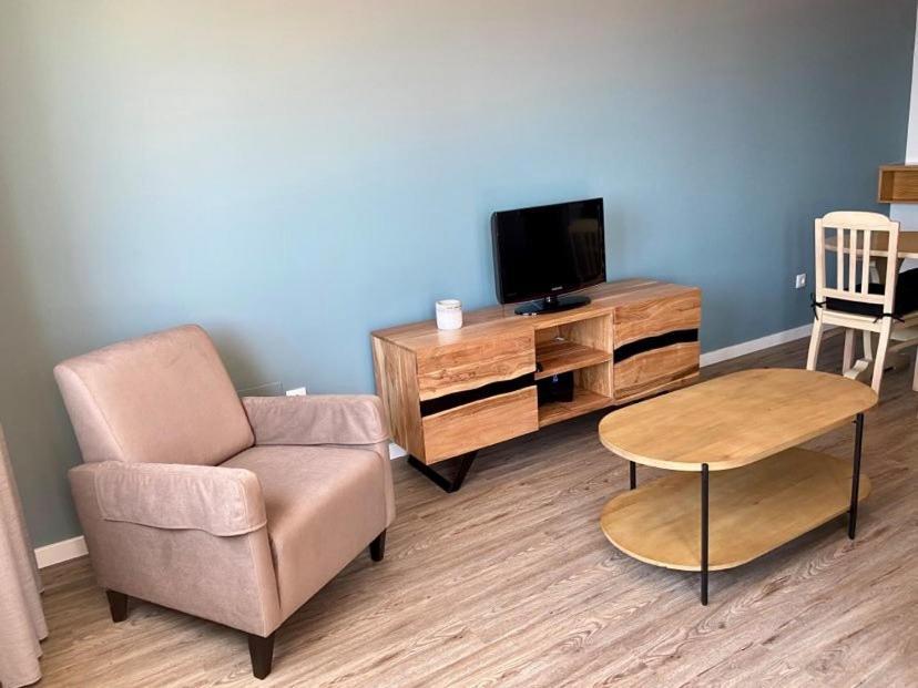 Ocean Cliffs Apartments Фуншал Екстериор снимка