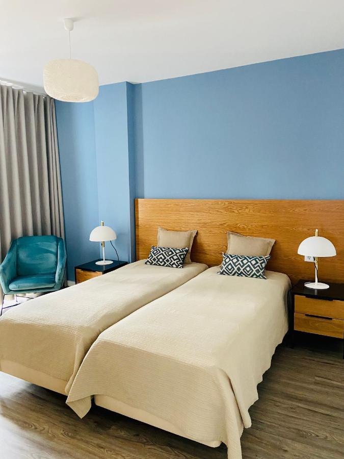 Ocean Cliffs Apartments Фуншал Екстериор снимка