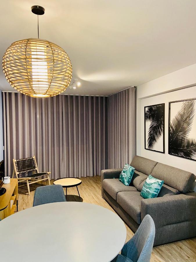 Ocean Cliffs Apartments Фуншал Екстериор снимка
