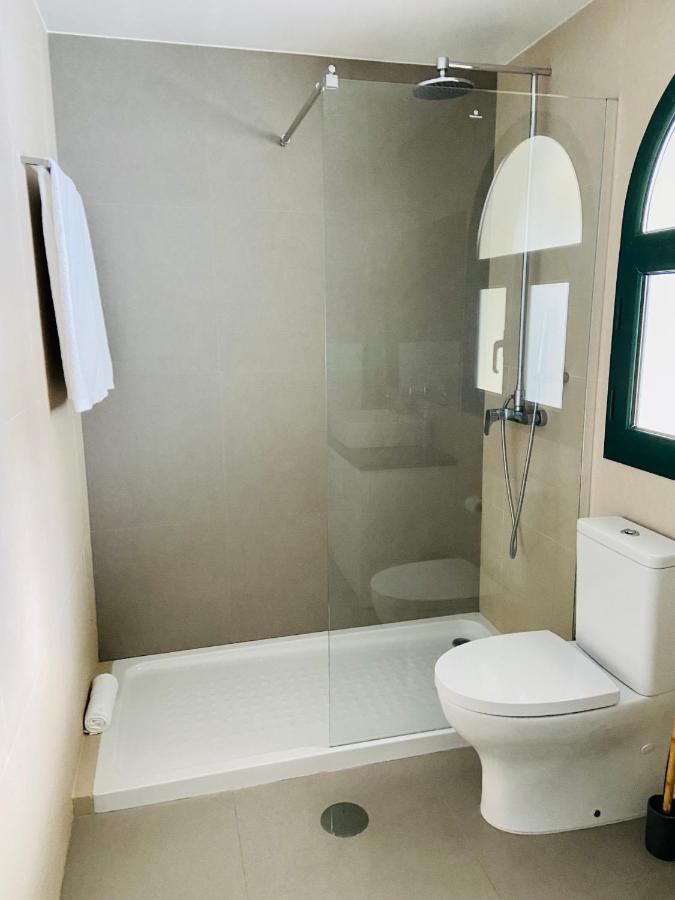 Ocean Cliffs Apartments Фуншал Екстериор снимка