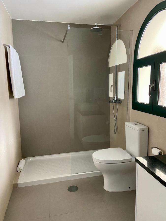 Ocean Cliffs Apartments Фуншал Екстериор снимка